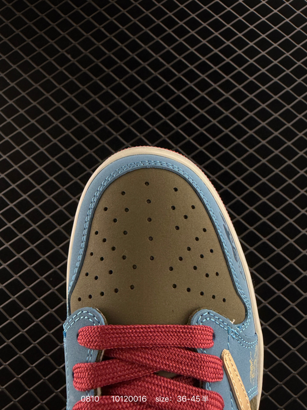 Nike Air Jordan 1 x Travis Scott